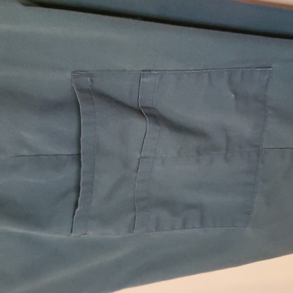 Dickies Scrub Set - Picture 7 of 10
